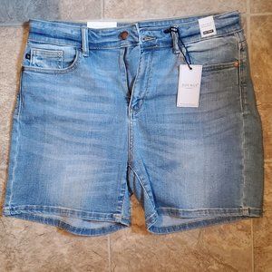 Judy Blue High Rise Mid Thigh Shorts XL